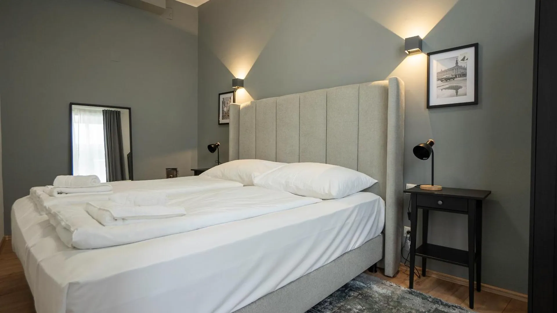 Homely 40M Apt, King-Size Bed, Next To Downtown Viyana 0*,  Avusturya